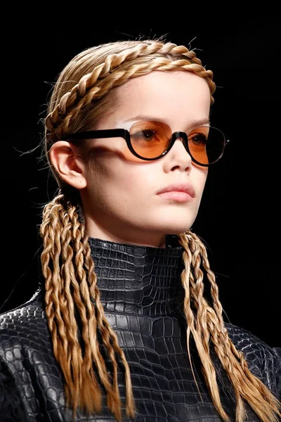 Look 39